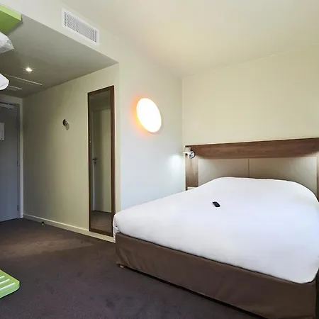 Hotel Ibis Centre Stade 3*