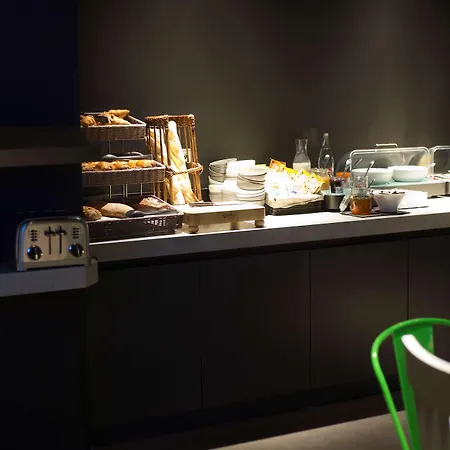 克莱蒙费朗市中心钟楼酒店 酒店