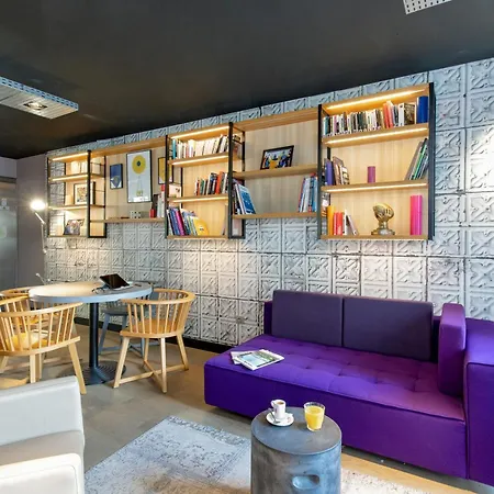 酒店 克莱蒙费朗市中心钟楼酒店 3*