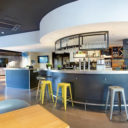克莱蒙费朗市中心钟楼酒店 酒店