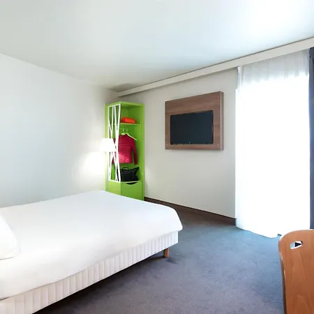 Campanile Ferrand Centre Hotel