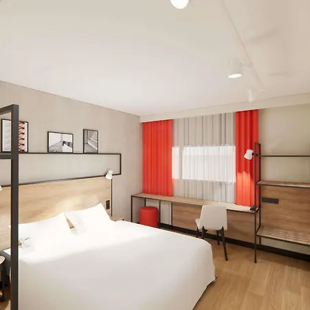 Hotel Ibis Centre Stade 3*