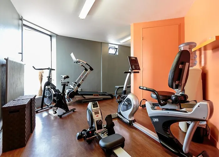 カンパニール クレルモン フェラン サントル 3*