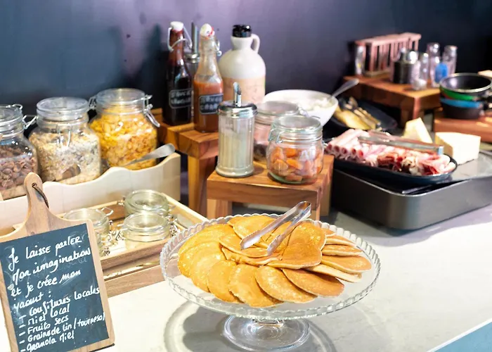 ホテル カンパニール クレルモン フェラン サントル